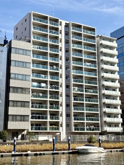 インプレスト東京八丁堀の外観