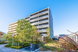 プレシス国分寺の外観