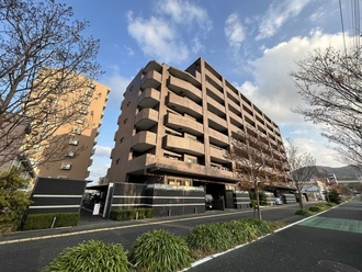 アルファステイツ九大学研都市駅前ＩＩの外観