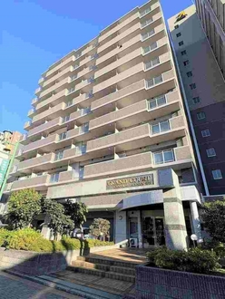 グラン・コート大久保ＩＩセントラルアベニュー１７１の外観