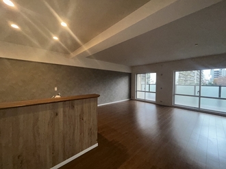 コスモシティ森林公園壱番館の外観