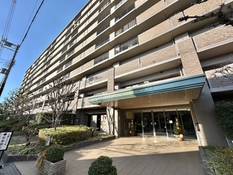 ルネブライトスクエア平野の外観