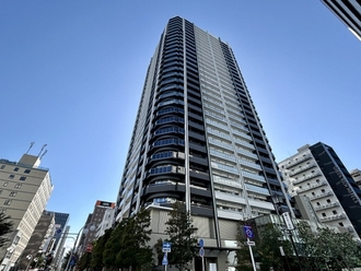 プラウドタワー名古屋錦の外観