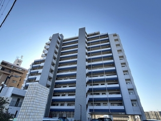 ファミリアーレ潮見が丘の外観