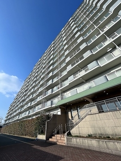 泉北星和台コーポラスの外観