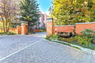 東京テラスB棟の外観