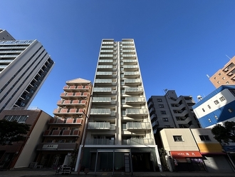 ネクサス室見の外観