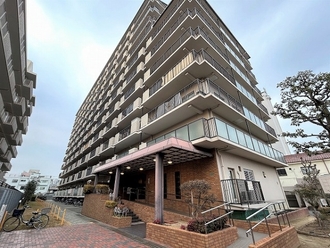 メゾンドール緑橋の外観