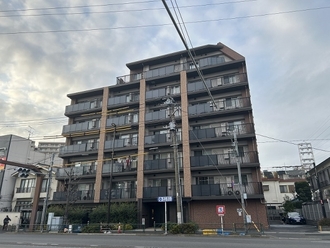 ライドリンク王子神谷の外観