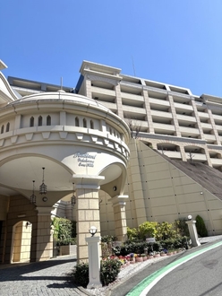 レイディアント横濱ユーロヒルズの外観