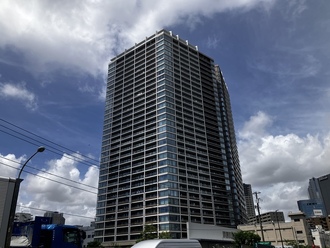 ＧＬＯＢＡＬ　ＦＲＯＮＴ　ＴＯＷＥＲの外観