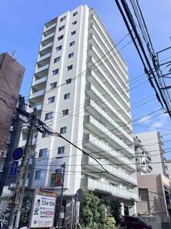 ヒューマインド南福岡かえで通りの外観