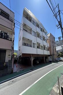 第一東個マンションの外観