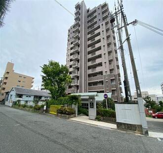 グランドメゾン明石海岸通の外観