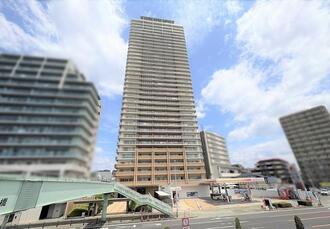 須磨コーストタワーの外観