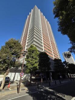 ライオンズマンションコスタ・タワー浦和の外観