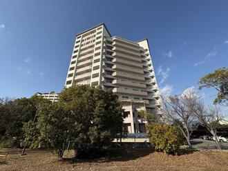 イーストコート8番街の外観