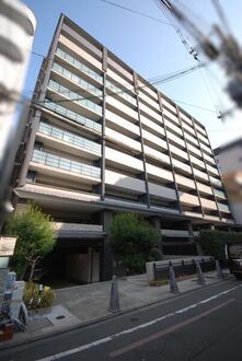 四条烏丸クロスマークの外観