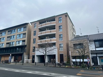 グローバル岡崎の外観