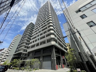 プレミスト南船場の外観