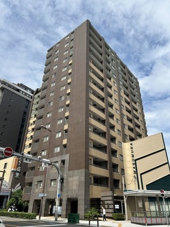 リーデンススクエア松屋町の外観