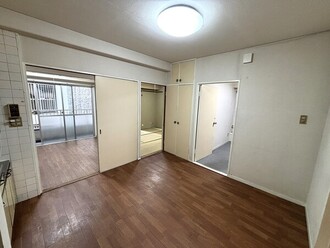 ダイアパレス阿波座の外観