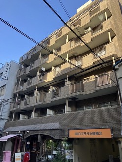 朝日プラザ心斎橋北の外観