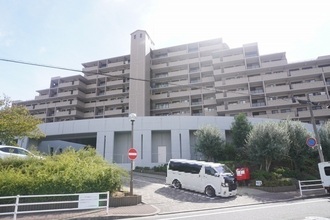 コート甲子園南1番館の外観