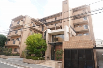 西宮北口昭和園アーバンライフの外観