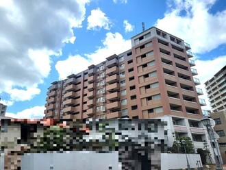 グランプレイズ宝塚南口の外観