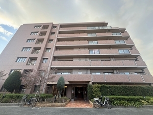 エンゼルクレッセ西難波の外観