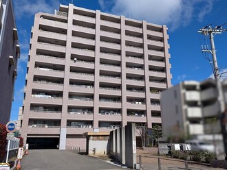 塚口アクシードの外観