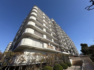 パレス南塚口の外観