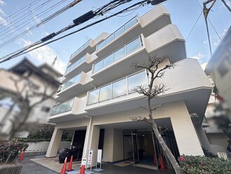 サニークレスト宝塚の外観