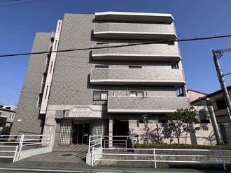 エスリード西宮北口の外観