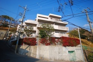 六甲一王山アーバンライフの外観