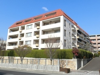 芦屋三条南アーバンライフの外観