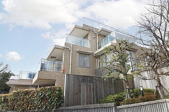 ディアエスタ・ミオ芦屋三条の外観
