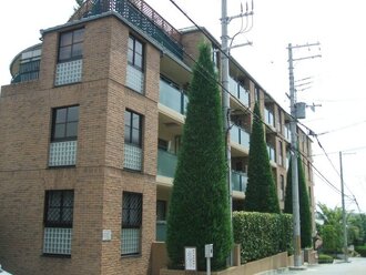 パレ・シェール芦屋東山の外観