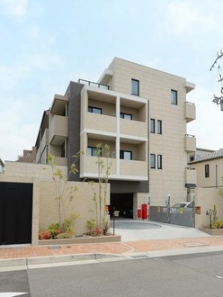 ワコーレ芦屋レフィーナの外観