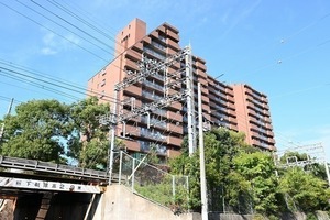 メゾン白鶴の外観