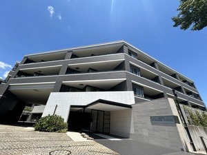 ロジュマン住吉山手の外観