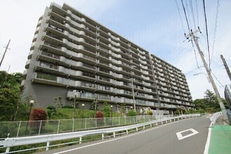 サンシティ朝霧の外観