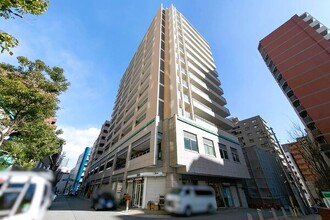 トア山手フラッツ棟の外観