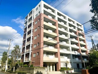 リーベスト西神中央ミューズコートの外観