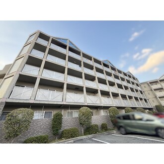 センチュリーハウスの外観