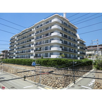 北御影アーバンライフの外観