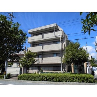 サンシャイン御影の外観