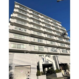 ベルダ鈴蘭台の外観