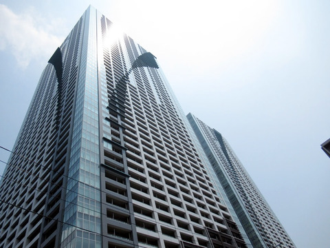 THE TOKYO TOWERS-h